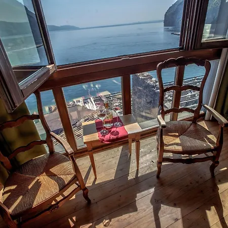 Appartement Clementina Romantisches Mit Seeblick By Interhome Tignale