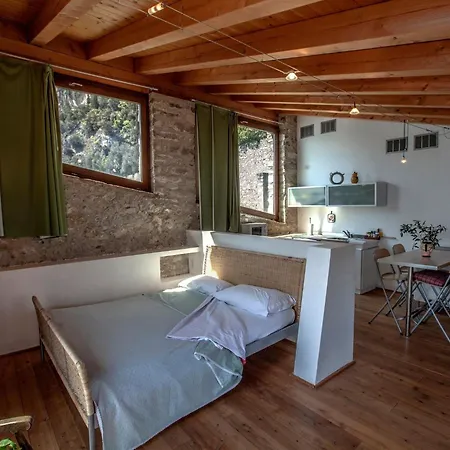 Clementina Romantisches Mit Seeblick By Interhome
