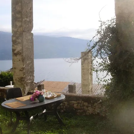 Clementina Romantisches Mit Seeblick By Interhome Tignale